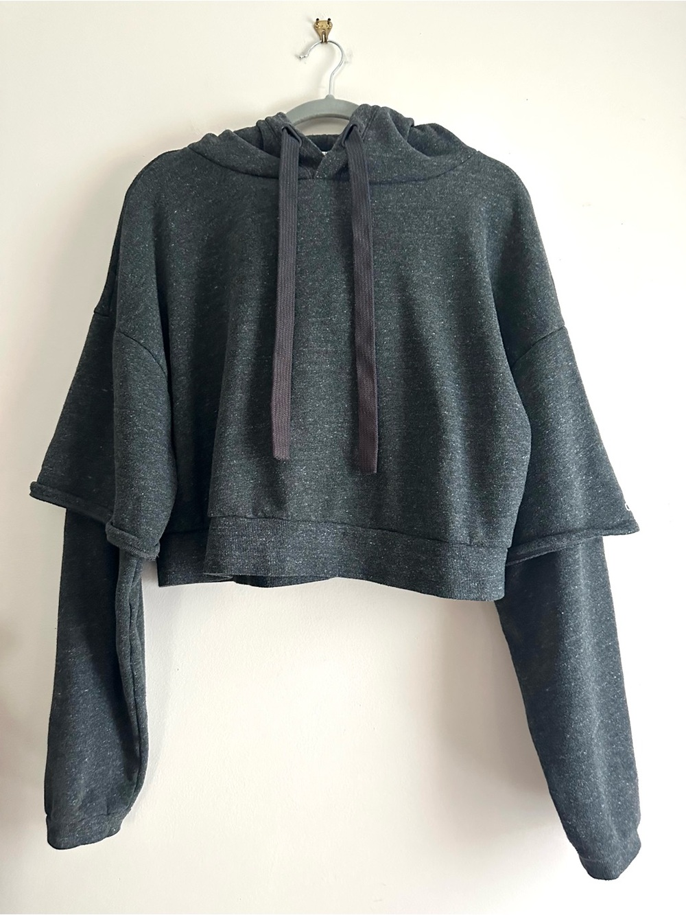 ALO Yoga • Eternal Hoodie in Anthracite Heather